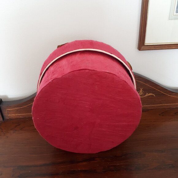 Decoupage Round Box - Pink with Purple cabbage roses - Very old. - Picture 5 of 5